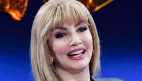 Ascolti tv del 21 dicembre, Ballando con le stelle vola al 34,1%